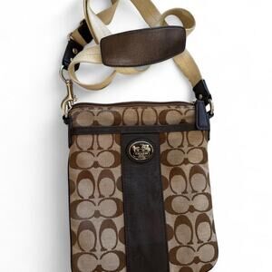 Coach Sutton Signature Swingpack Crossbody Bag